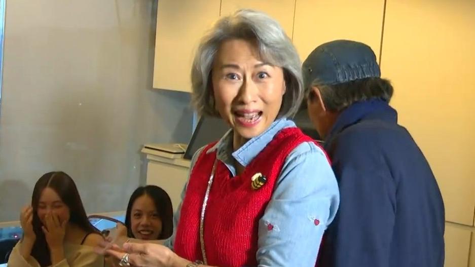 港姐決賽邀葉蒨文任表演嘉賓 積極綵排獲阿Lam陪伴左右勁恩愛