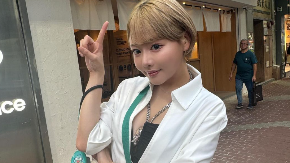 濱崎真緒宣布退出AV界後來港開工 下月再到灣仔海濱出席「螢跑」香港站