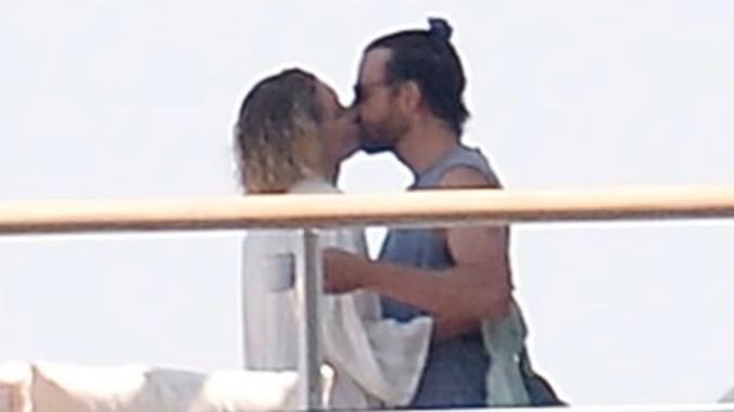 芭比奇異博士見證 畢列谷巴傳向Gigi Hadid求婚