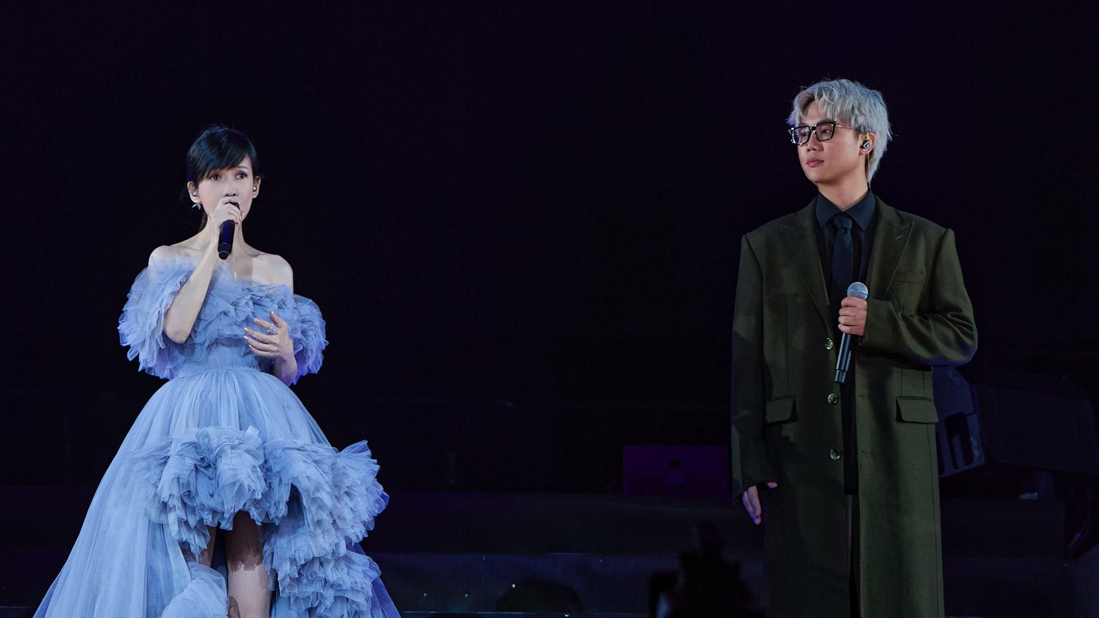 周慧敏廣州巡唱邀CY陳宗澤做嘉賓  獲倪震親手整燈籠冧爆慶中秋