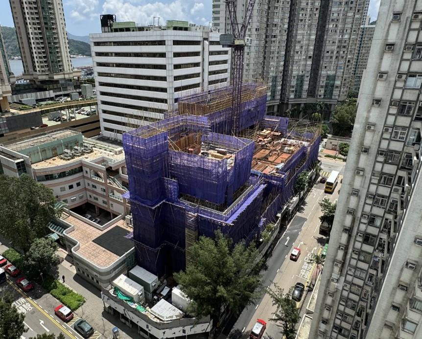 鯉景道綜合大樓分區圖書館及安老院將於明年首季竣工