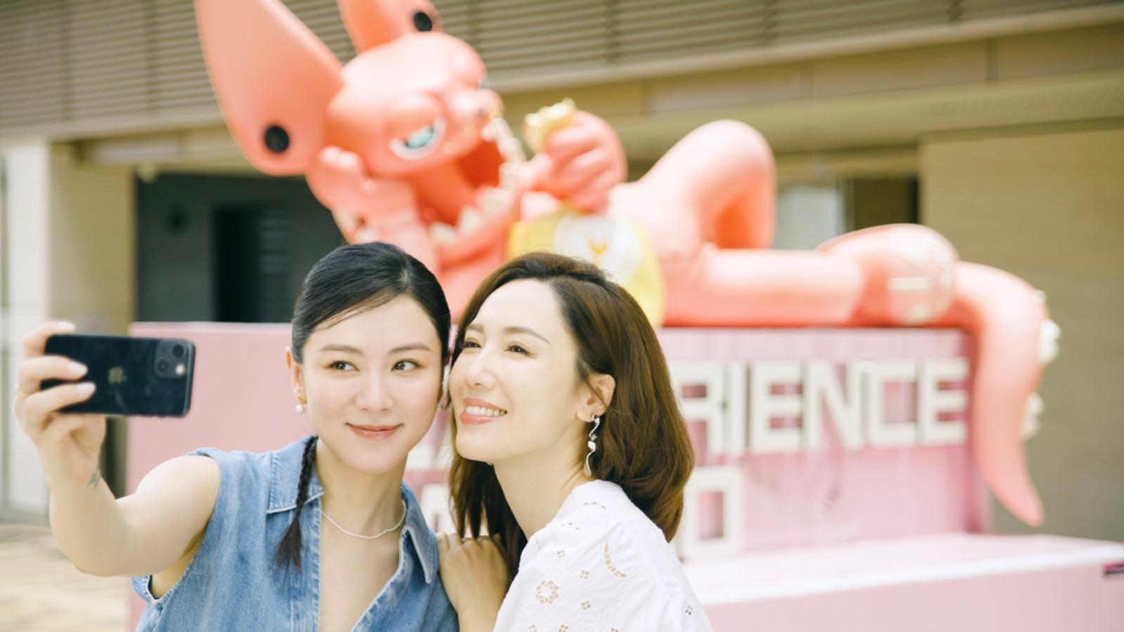 李施嬅和王敏奕，今次聯同香港藝人孫慧雪及澳門KOL Eugene蔣一斤，帶你探索澳門北區的煙火氣，體驗民生小區的人情味。