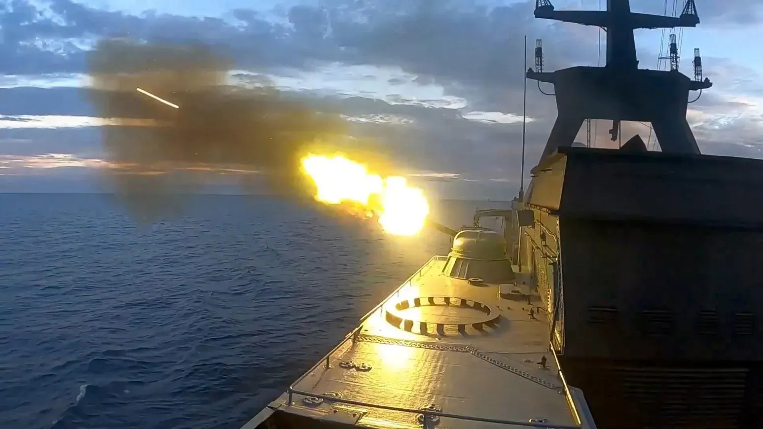 中俄海軍演習30年來最大規模　普京：美國挑起軍備競賽