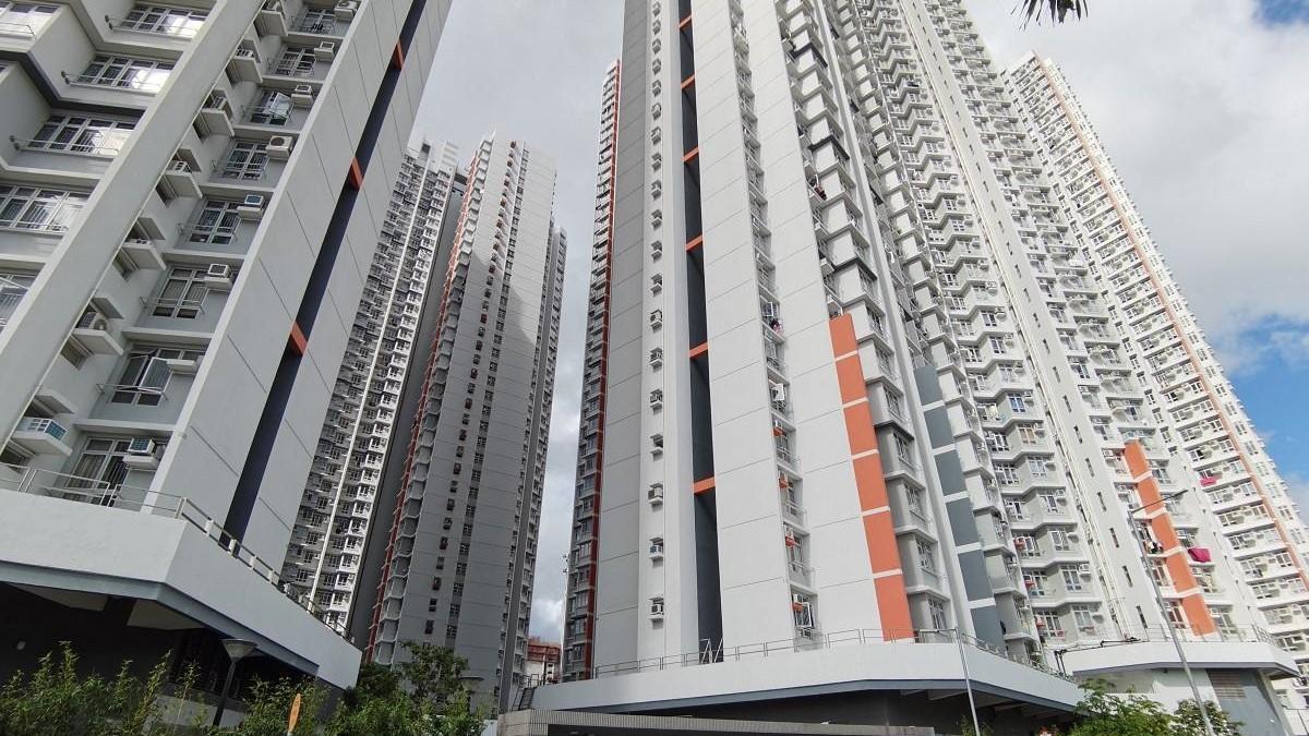 長沙灣居屋凱樂苑本月開齋，兩房海景戶以620萬元易主，呎價約1.3萬元。