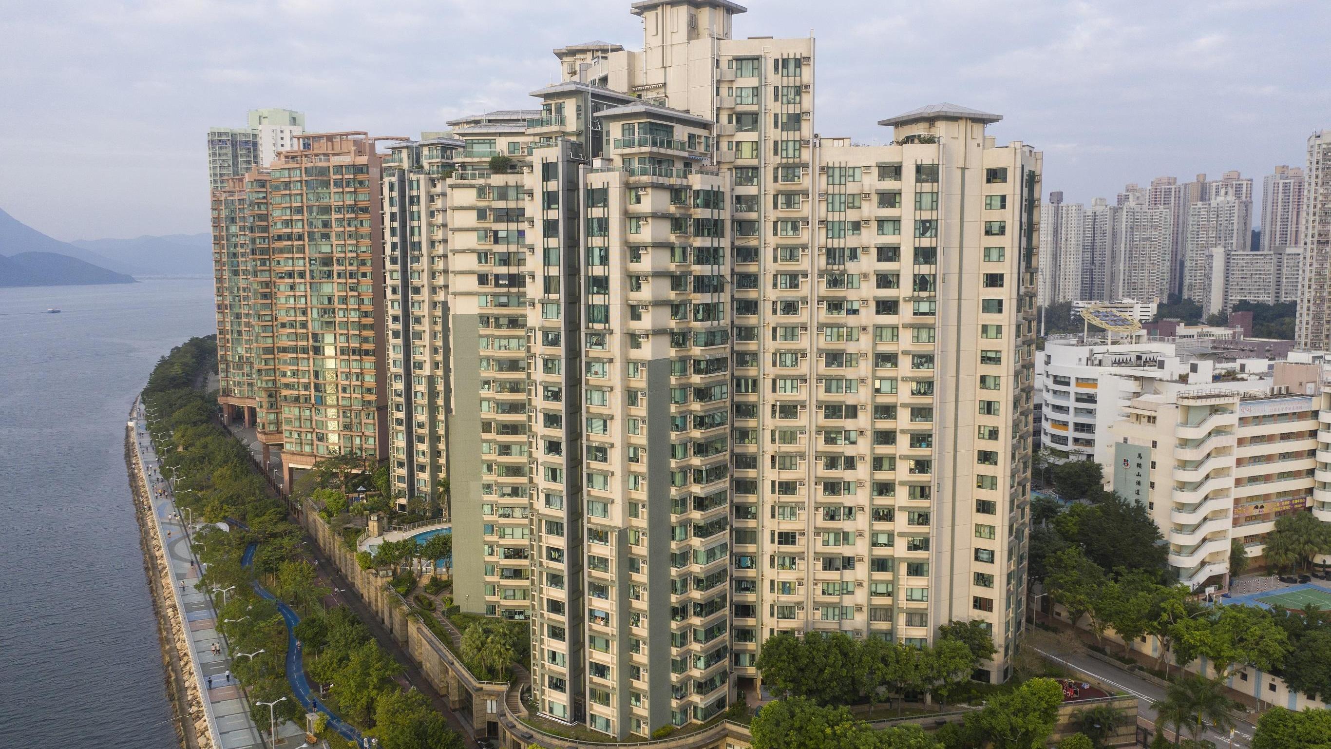 馬鞍山觀瀾雅軒兩房海景戶，以758萬元沽出，3年帳面蝕近兩球。