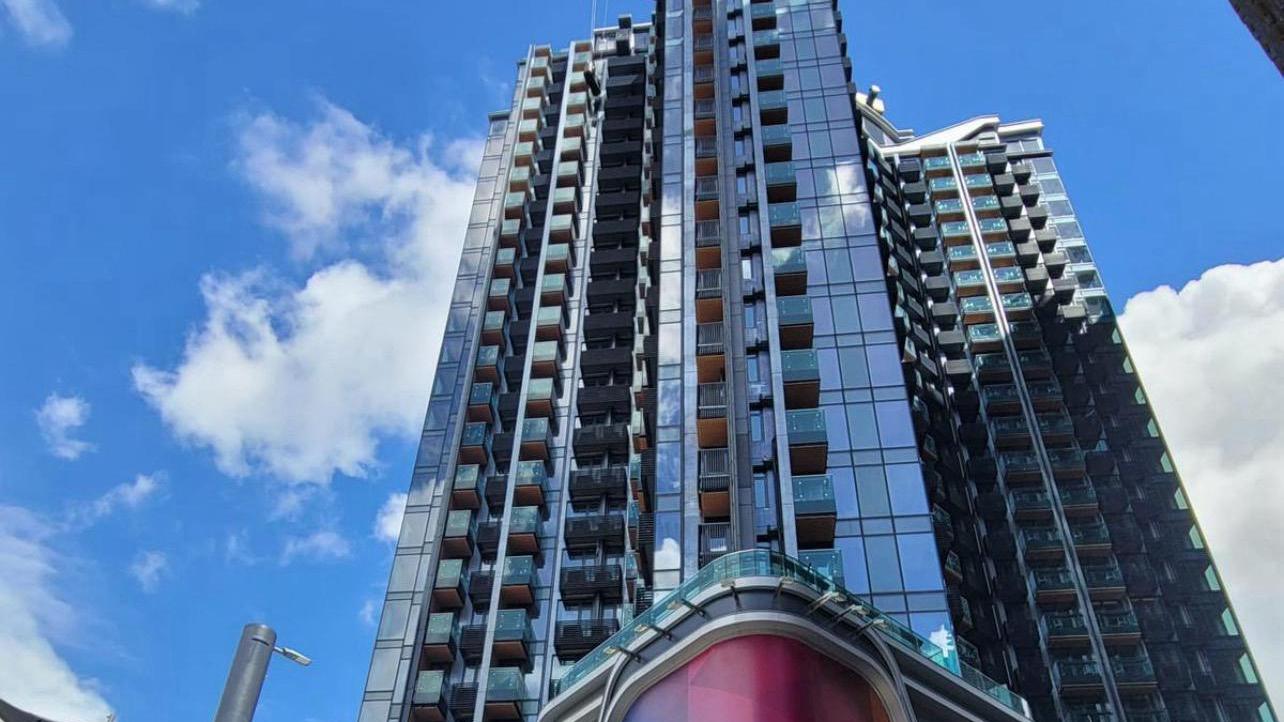 利奧坊‧壹隅一伙平台特色戶，獲內地專才以招標形式650萬元一手承接，呎價逾2.67萬元，呎價創項目今年新高。