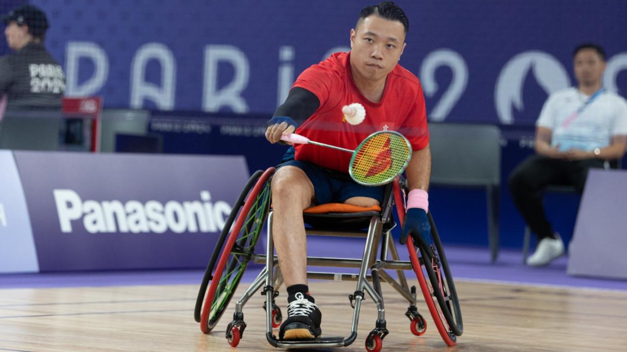 巴黎殘奧｜港將陳浩源晉級羽毛球男單WH2級決賽
