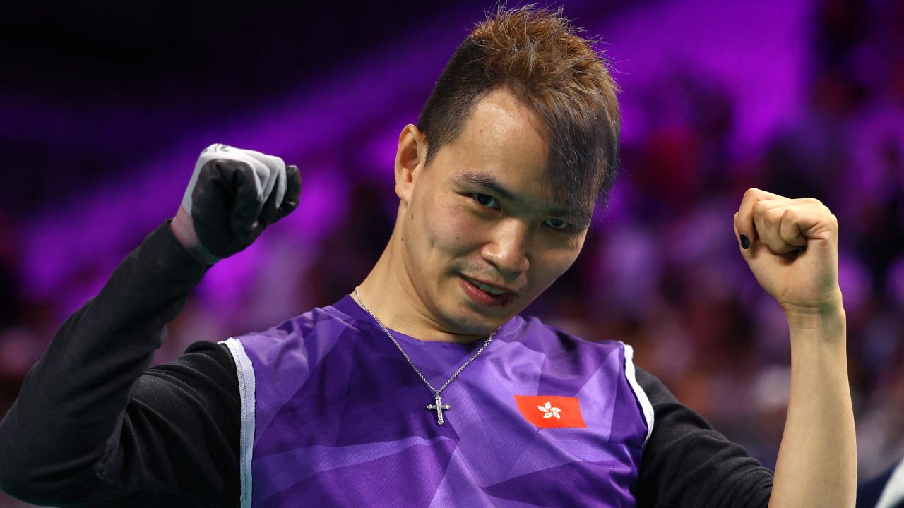 巴黎殘奧｜李家超祝賀龍子健奪得金牌