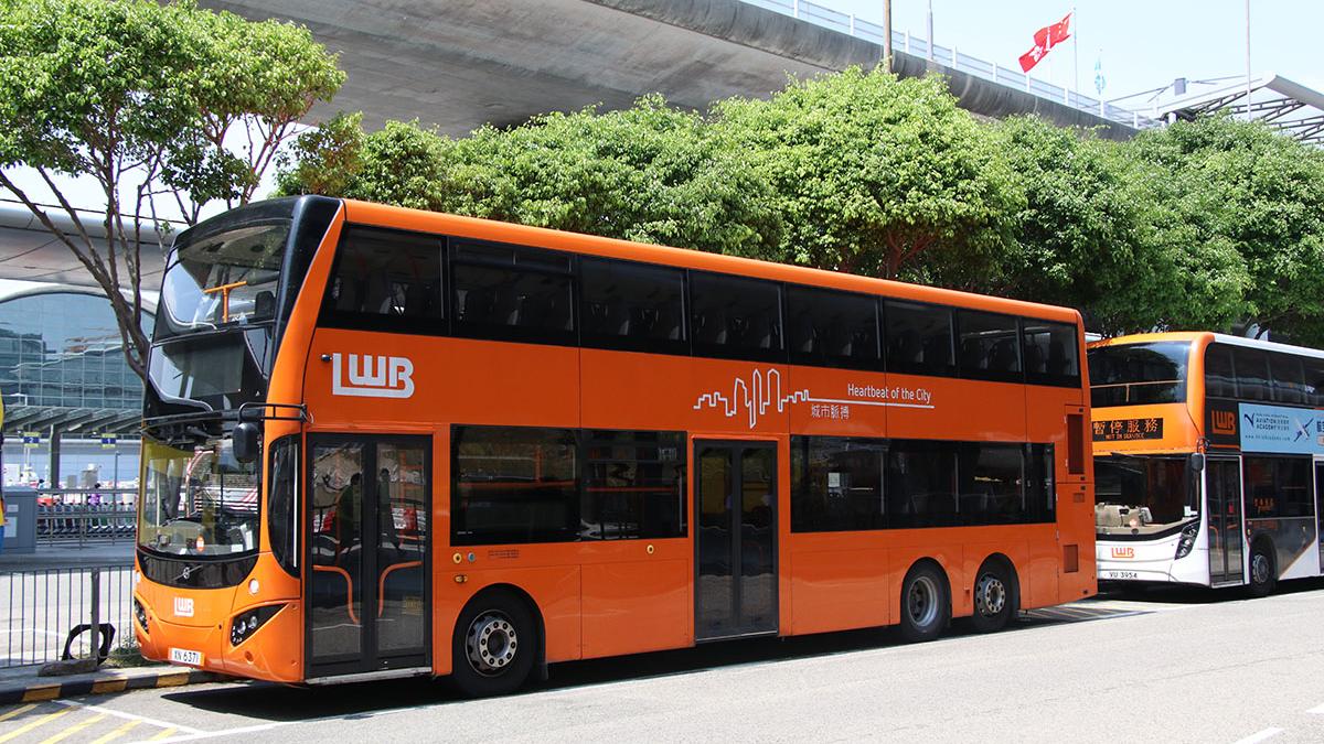 機場巴士是不少外遊港人選擇之一。(資料圖片／林俊源攝)