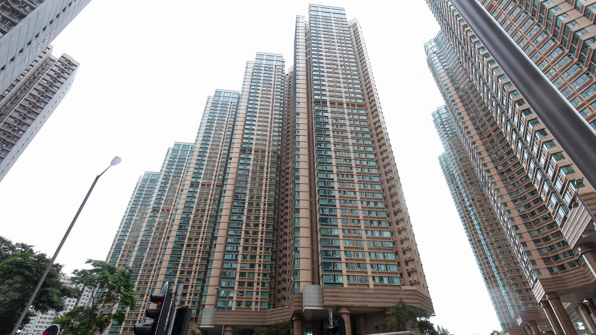 奧運站柏景灣海景套三房戶，最新以1,610萬元易手，原業主持貨15年，帳賺820萬元。