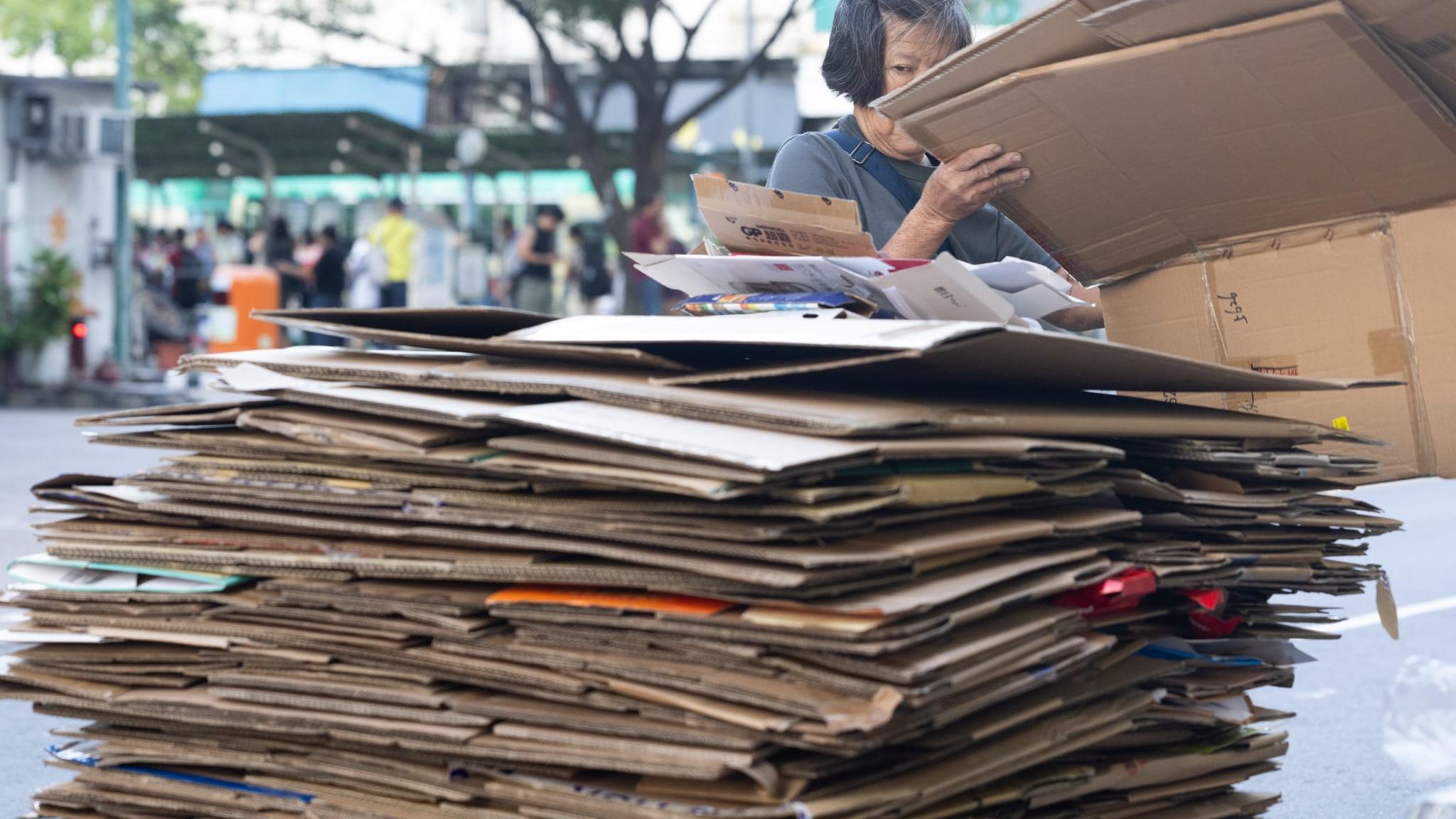 社會應鼓勵基層向上流動，而不應倡議政府透過政策介入。(資料圖片)