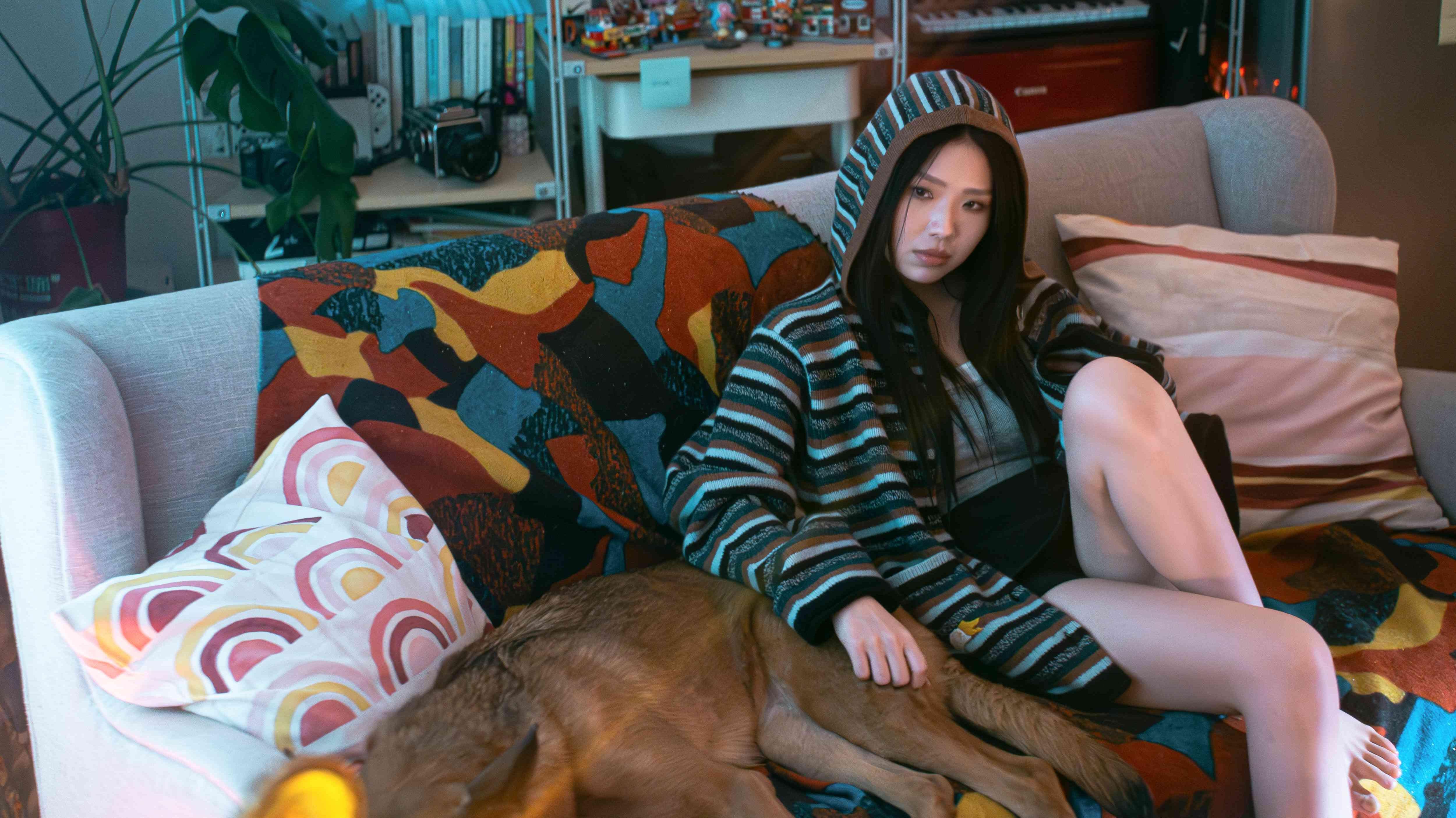 林芊瑩細個鵝公喉五音不全 新歌講分手諗起昔日情傷