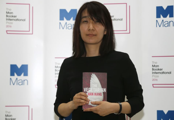 2024年度諾貝爾獎公布文學獎，由53歲的南韓女作家韓江奪得(美聯社資料圖片)