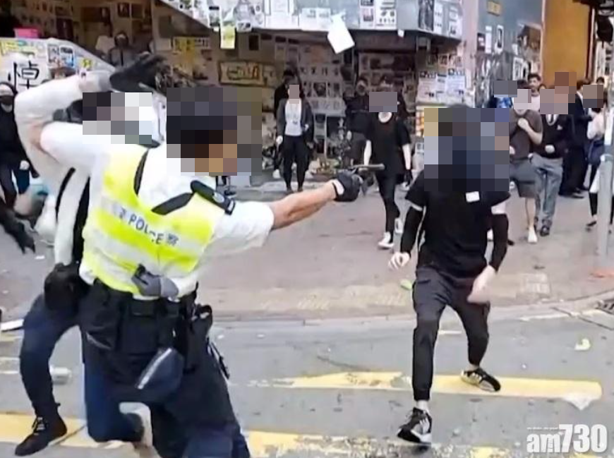 兩名男子在2019年11月涉嫌在西灣河試圖搶槍，兩人被裁定企圖搶劫和阻差辦公等罪成，各被判囚6年。其中一名被告胡子鍵今日在高等法院上訴企圖搶劫罪定罪及判刑，上訴庭反駁指被告應於原審時作供解釋，原審法官無法為其想像藉口，駁回上訴，押後公布書面理由。