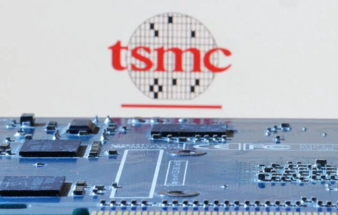  外電引述消息報道，有科技公司在華為的產品發現晶片巨企台積電的晶片，可能違反出口管制規定。 (路透社設計圖片)