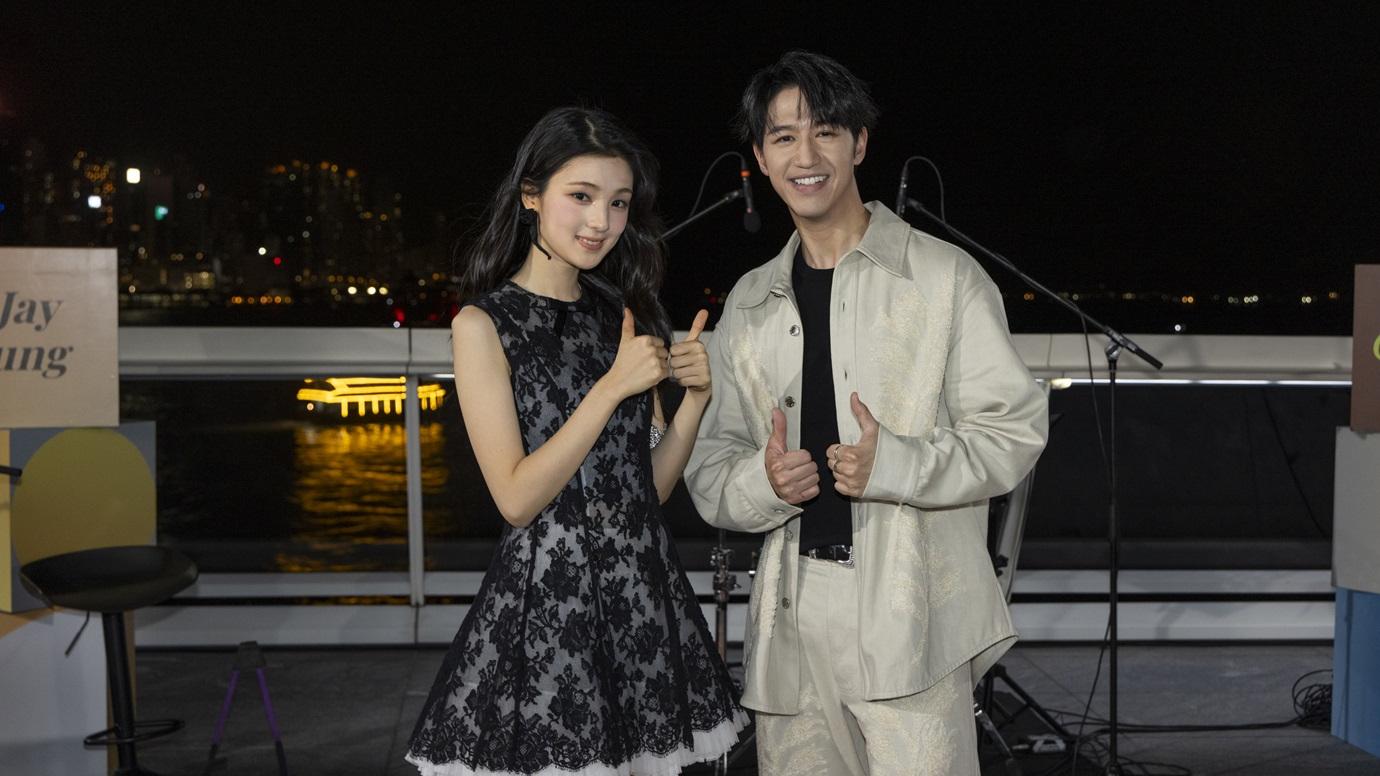 Jay Fung GYUBIN跨地域合作 維港景致獻唱好歌  