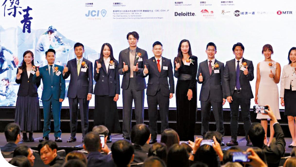 十大傑青運動員佔4席 花劍大師張小倫、包山后龔子珊齊獲獎