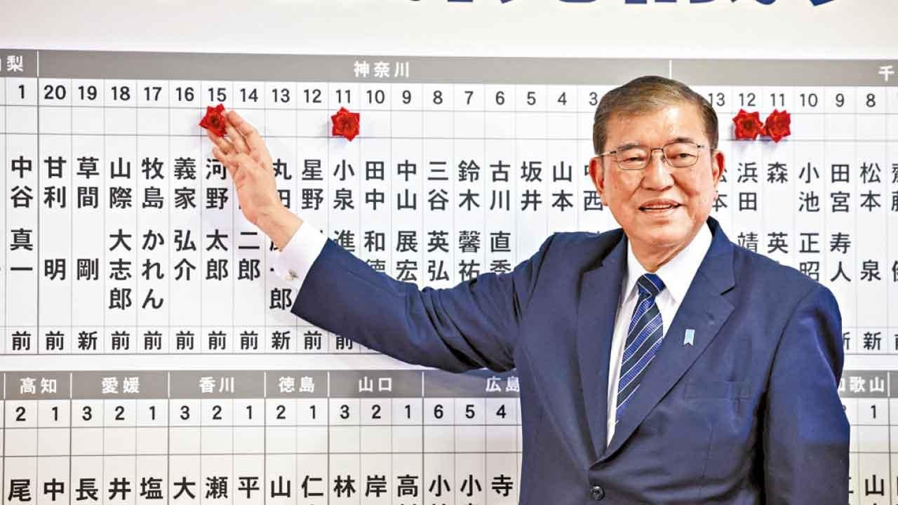 石破茂上任26天眾院選舉 自民黨議席大減