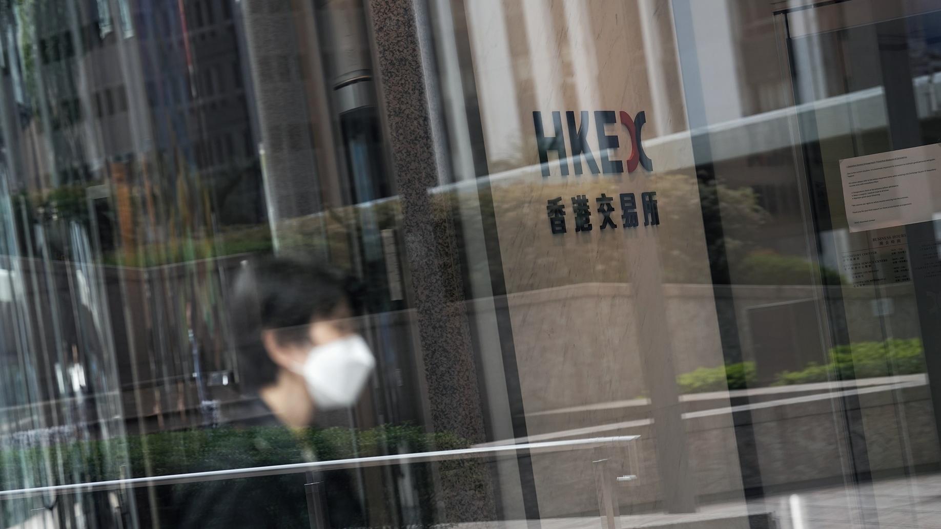 港股大時代｜建銀料今季最牛二萬五 籲「先進攻後防禦」