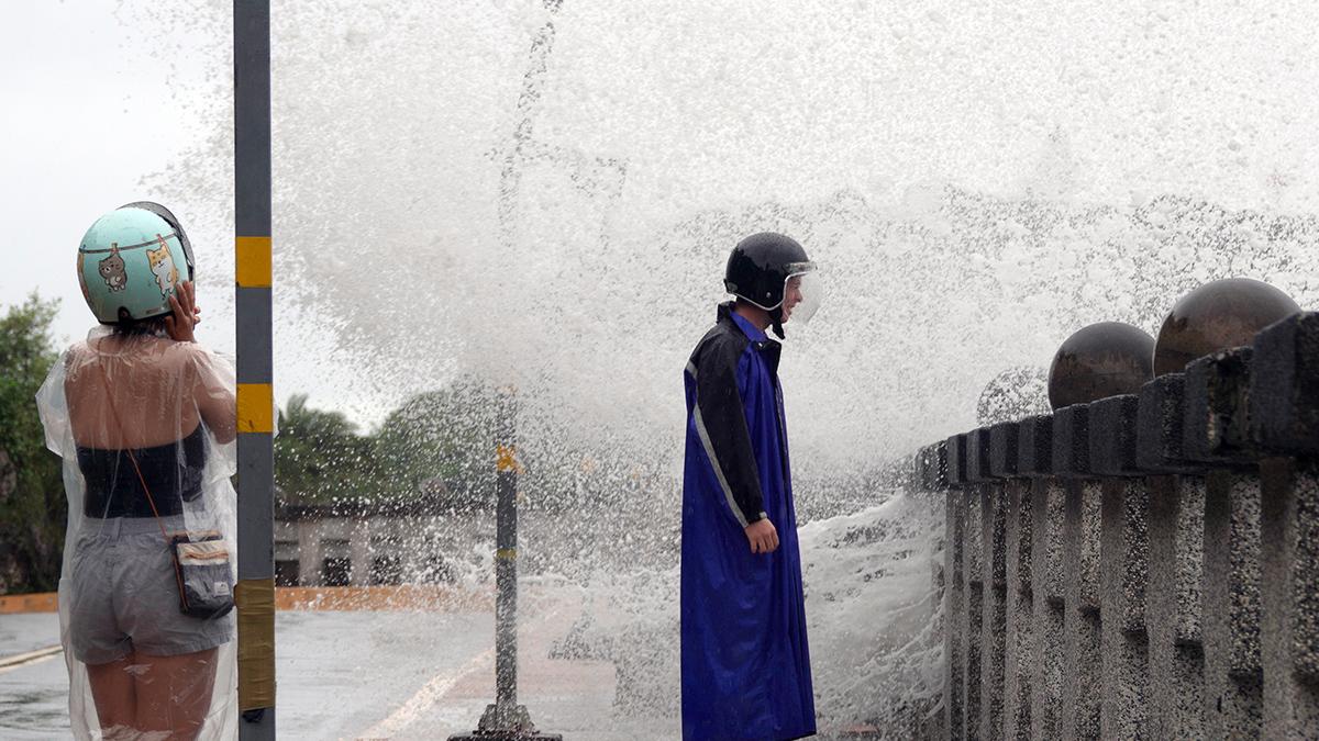 超強颱風山陀兒吹襲台灣。(中通社)