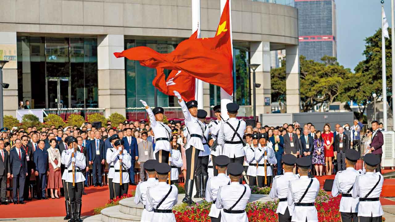 前路機遇大於挑戰 須改革求變 李家超：國家是香港最堅強後盾