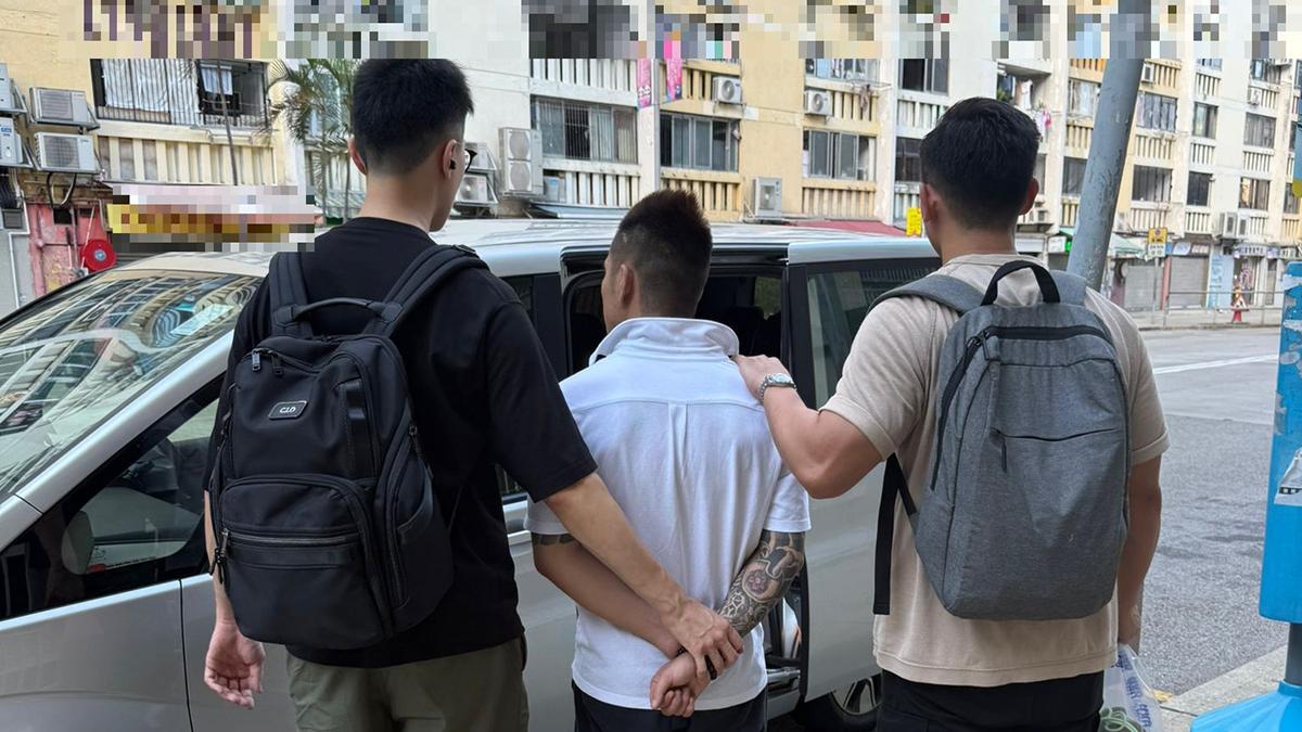 警方拘捕一名男子涉嫌刑事毁壞。(警方提供)