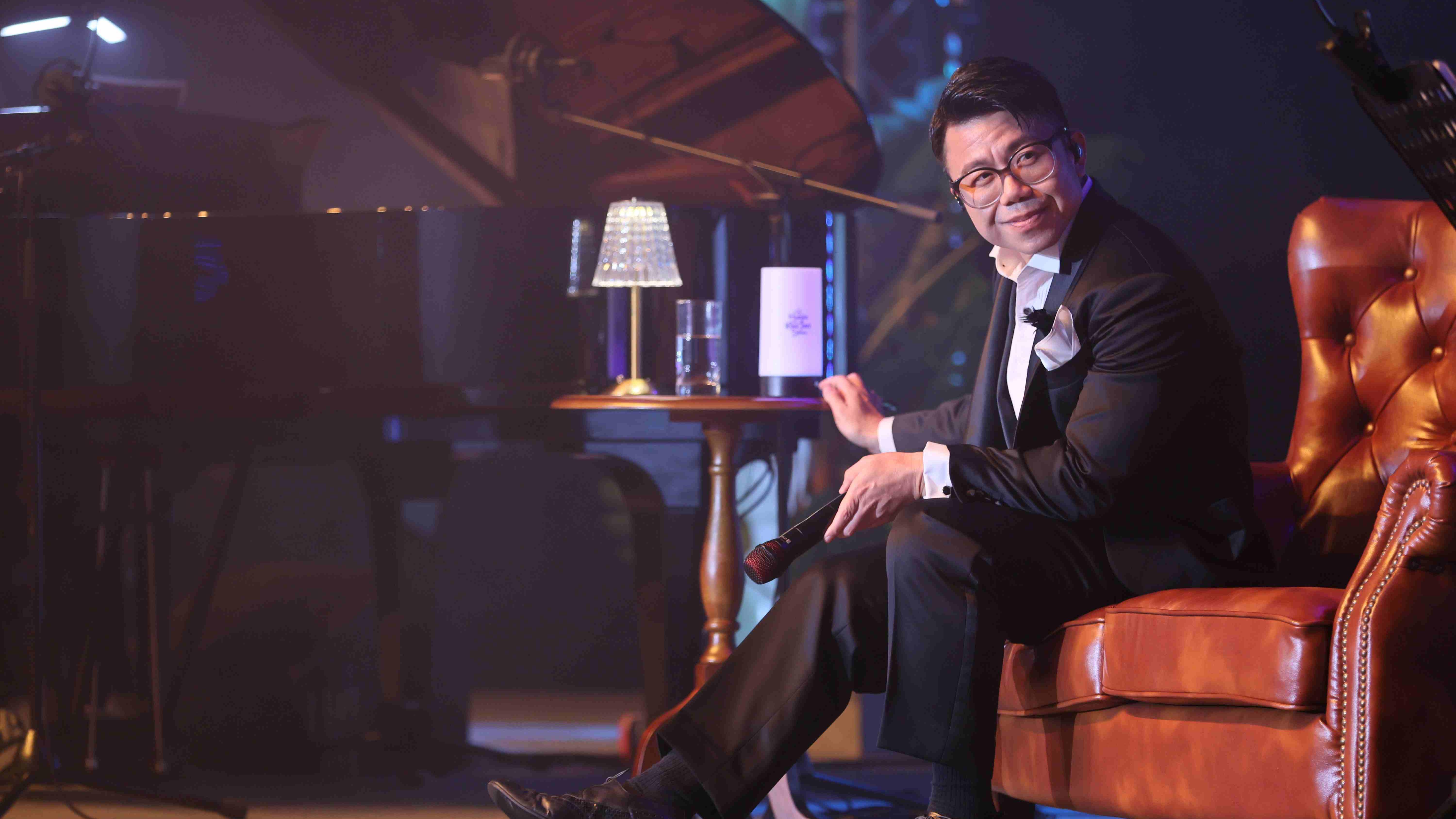 陳奐仁飲住威士忌開騷 兩度Encore圓滿結束