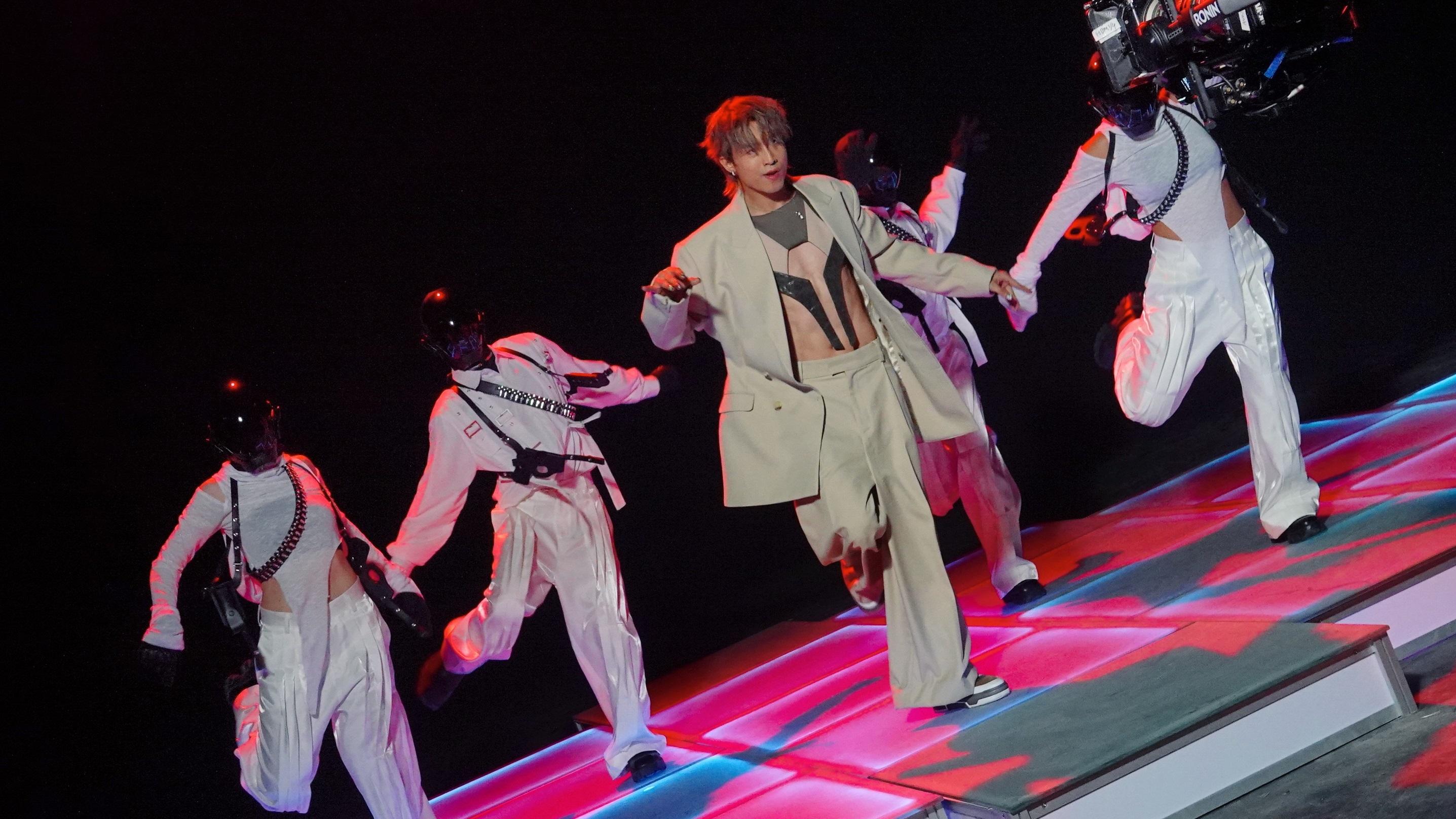 江𤒹生AK生日出新歌《Game of Life》MV 型爆揸槍騷肌派福利：窮剩得返六粒嘢(有片)