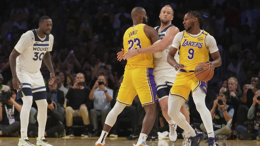 NBA｜勒邦占士（LeBron James）父子檔圓夢  兒子邦尼占士（Bronny James）料由湖人下放G聯盟發展。（資料圖片）