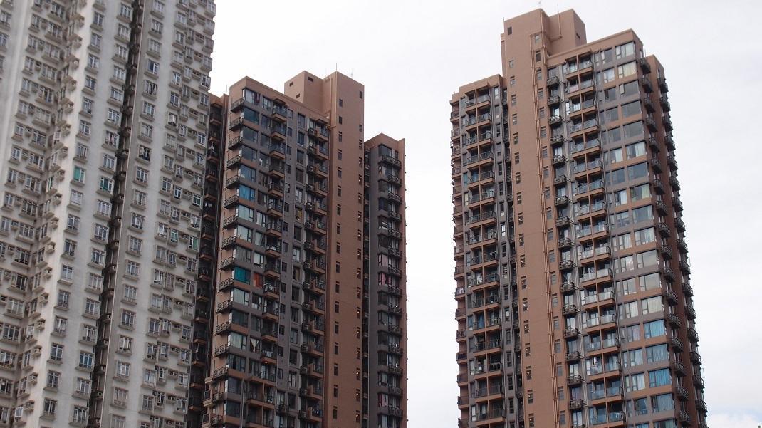 兩名韓空姐合租屯門豐連兩房，月租1.6萬元，呎租逾31元。