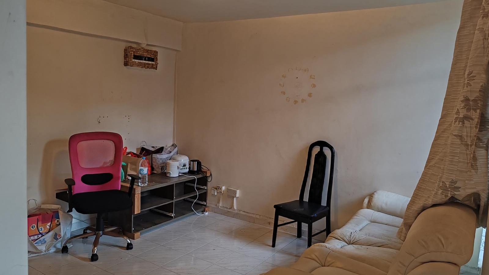 單位沒有裝修，間隔非常四正實用。(代理提供)