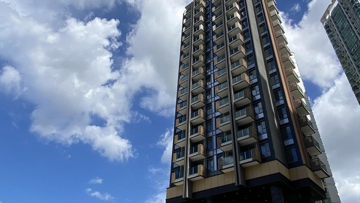 屯門上嵐一房高層戶，一手業主買入只有約3個月，獲內地專才以1.13萬元承租，回報有4.3厘。