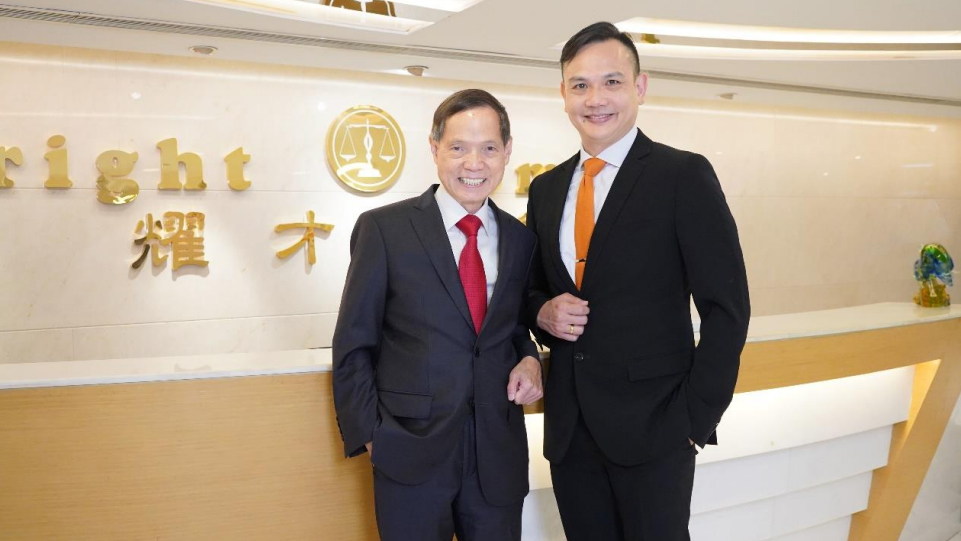 耀才證券行政總裁許繹彬