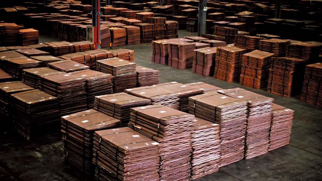 救市初見成效 即遇貿易戰壓境 中央分心準備 中資股翻身添難度 