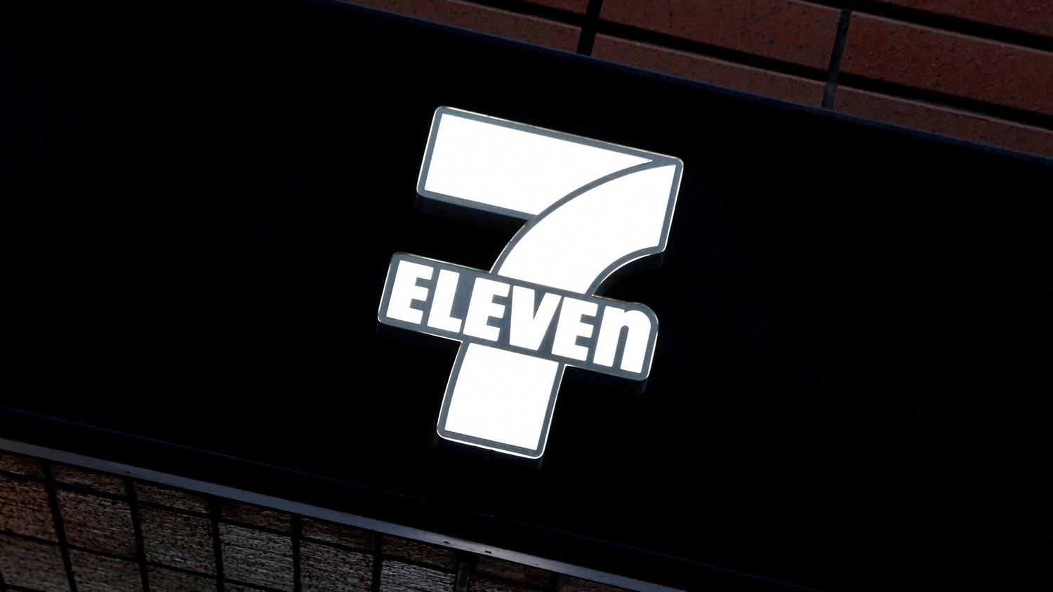 日本7-11便利店標誌。(路透社)