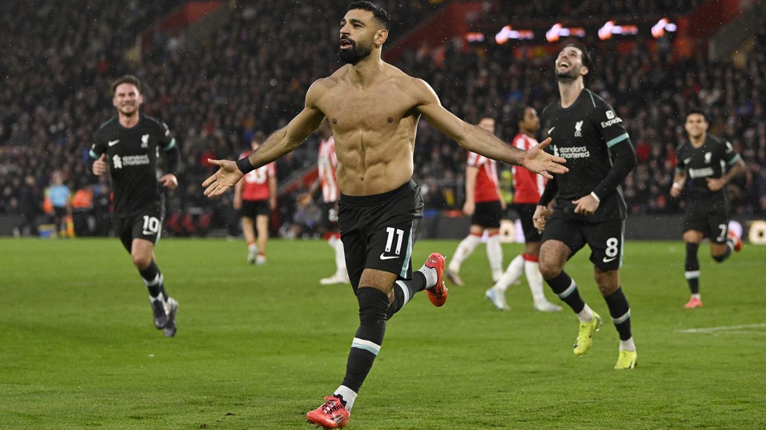 沙拿在對修咸頓梅開二度。(路透社)