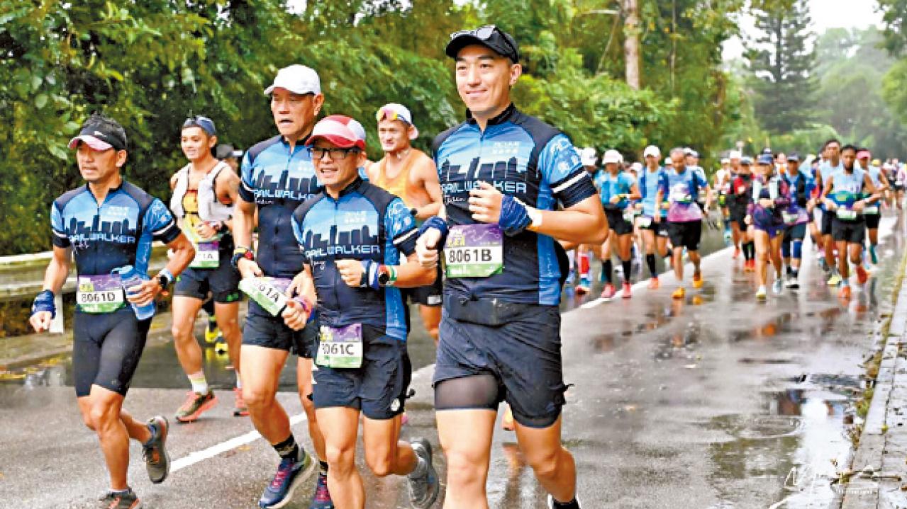 快樂毅行 梁百行