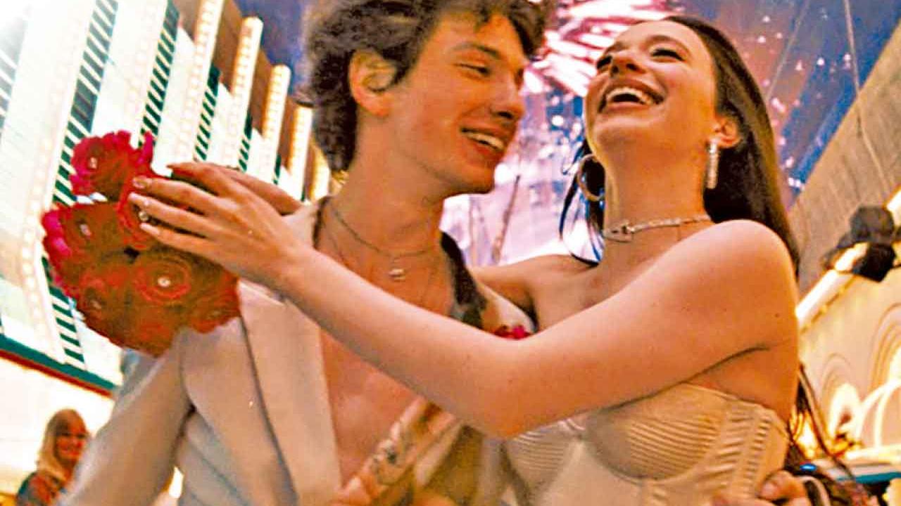 影評｜《阿諾拉》最瘋狂的買賣關係 