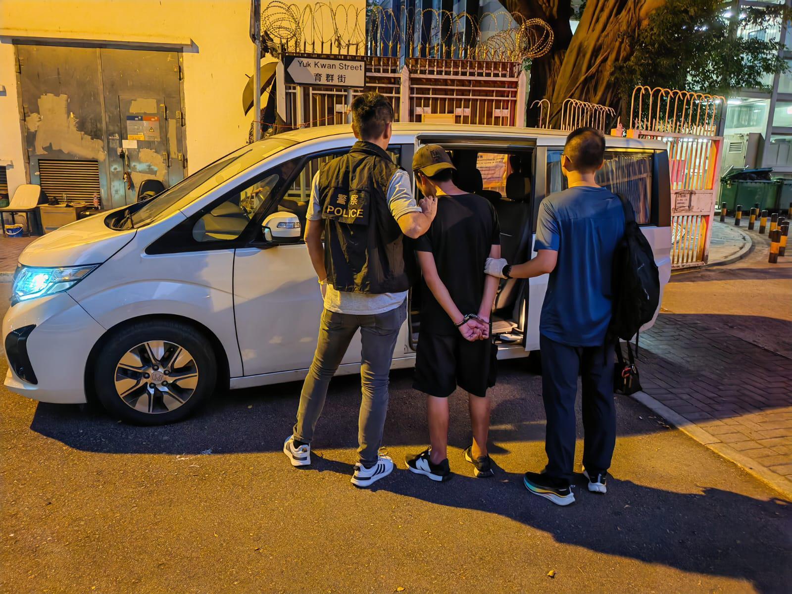 43歲男子新蒲崗遇警截查  藏1萬元海洛英被捕(警方圖片)