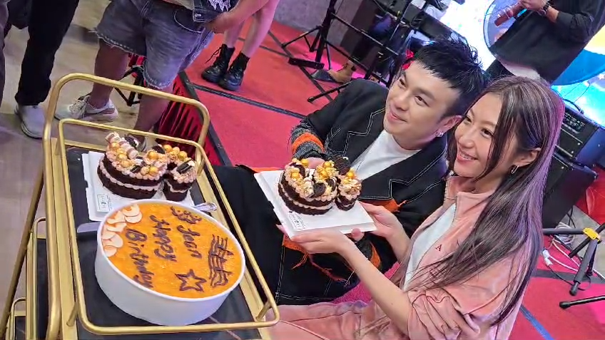 中年好聲音2｜沈宗賢與過百fans慶生 支嚳儀送蛋糕賀壽星仔