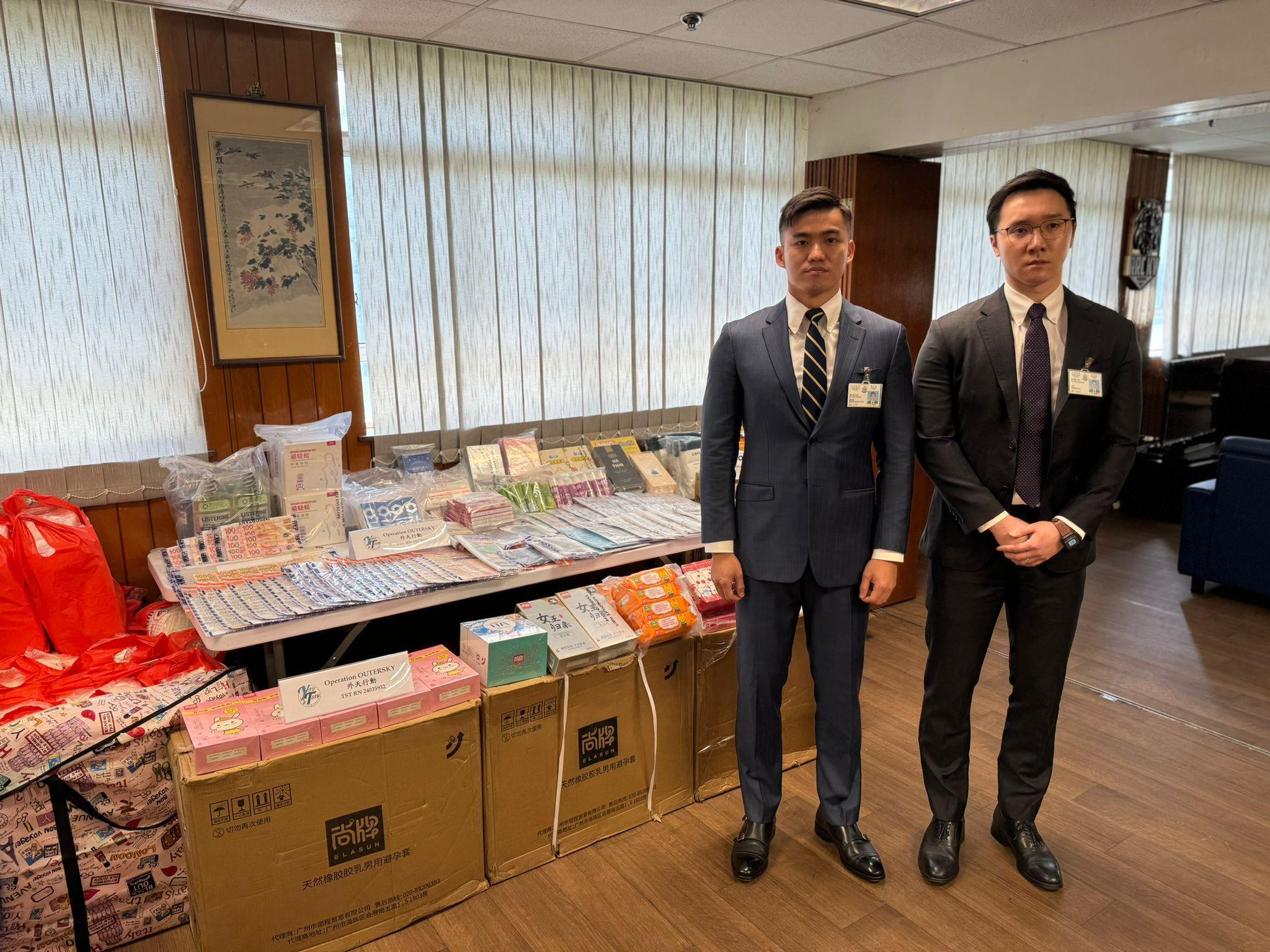 警方聯同入境事務處前日(30日)進行打擊賣淫行動，突擊搜查油尖區一酒店，拘捕28人。