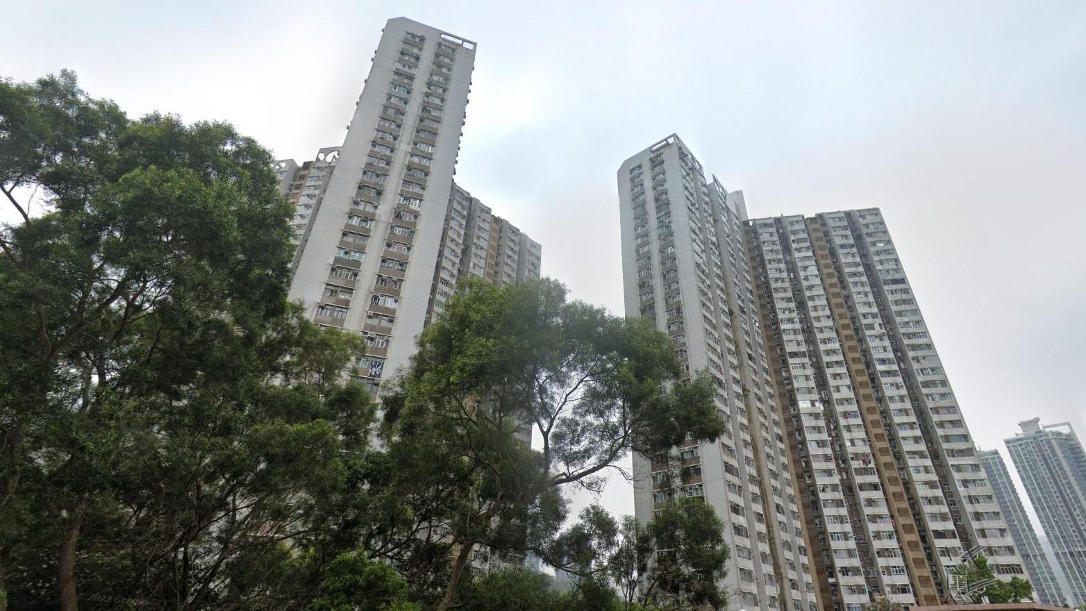 大圍居屋豐盛苑中層已補地價兩房，最新以348萬元沽出， 6年貶值20%。