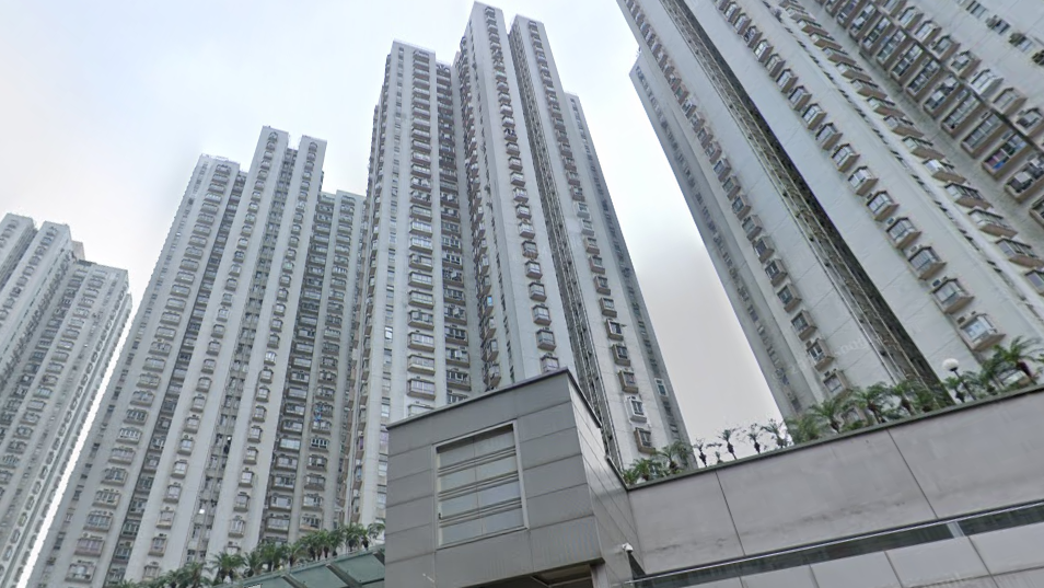 屯門上車盤海翠花園高層戶放盤10日，即獲新香港人以市價480萬元承接，7,882元。