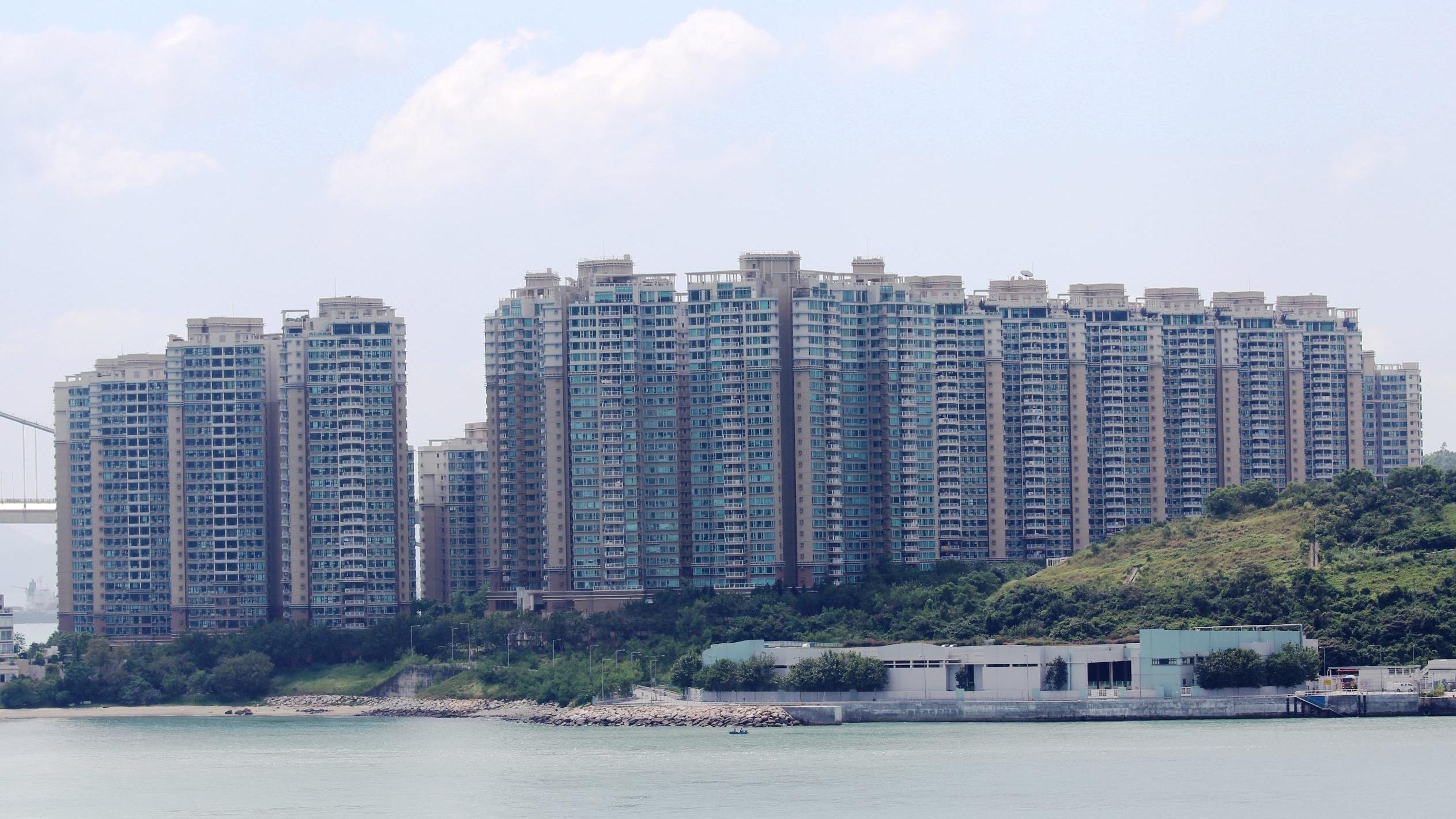 馬灣珀麗灣本月暫錄10宗買賣成交，逼近上月全月的13宗，料本月全月成交量有機會達20宗。