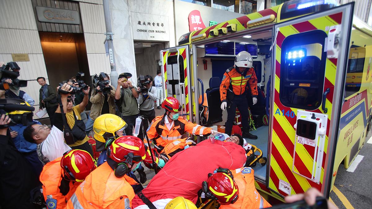 中環歐陸貿易中心日前有電梯維修學徒墮坑死亡。(資料圖片)