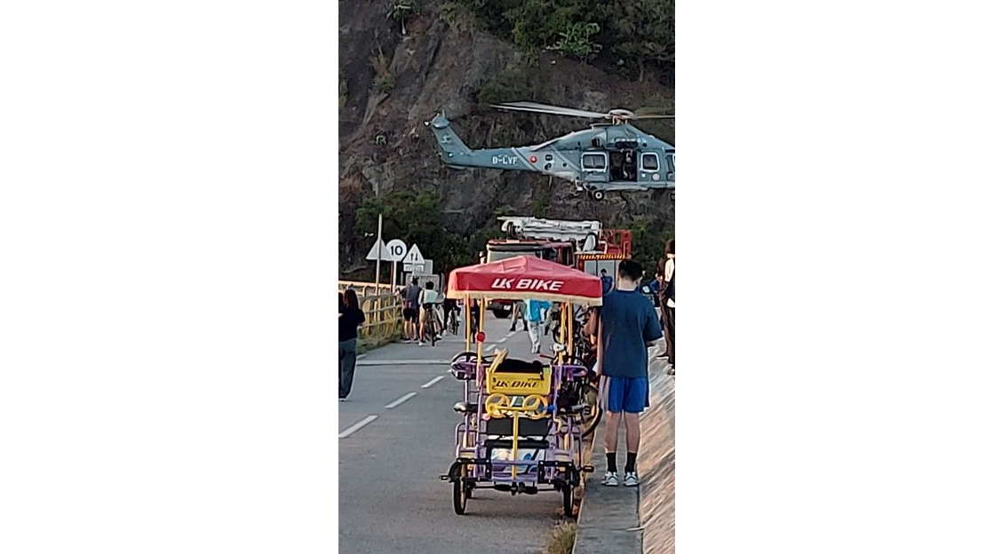 3人由直升機送落山。(FB「大埔人大埔谷」)