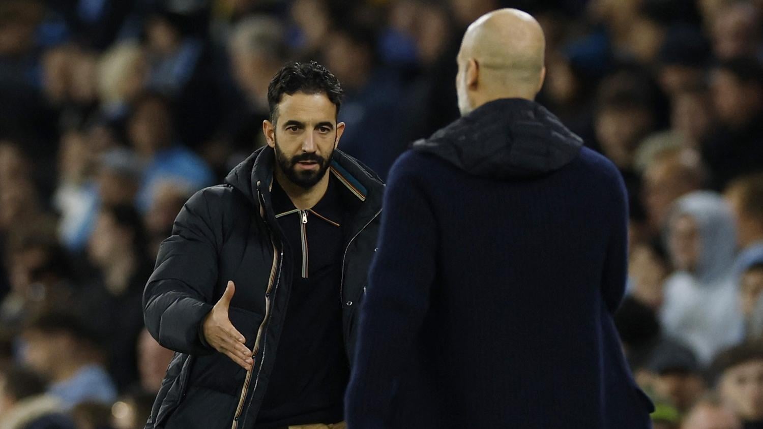 艾摩廉帶領曼聯在打吡戰擊敗曼城。(路透社)