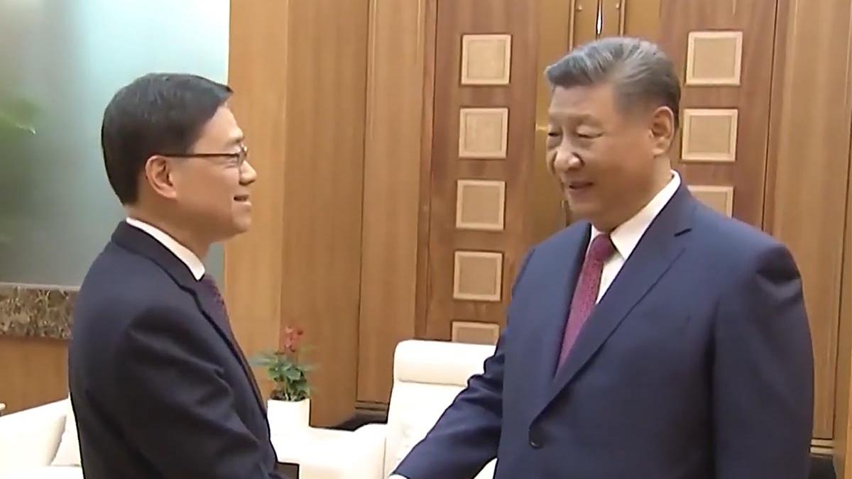 習近平在澳門接見李家超。(央視截圖)