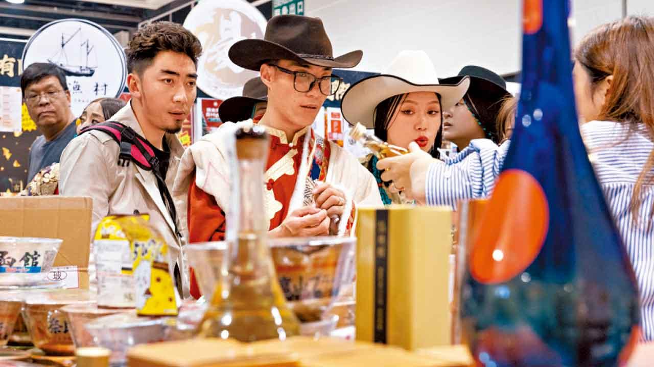 冬日美食節展商感激港人留港支持 市民聖誕假期花逾千元慶祝