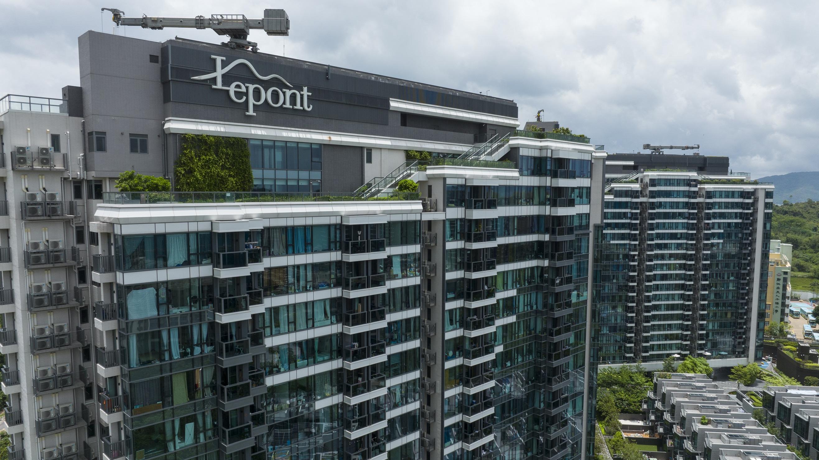 掃管笏上源頂層特色戶買家2021年入市 當時呎價2.1萬 現撻訂遭沒收270萬｜新盤撻訂